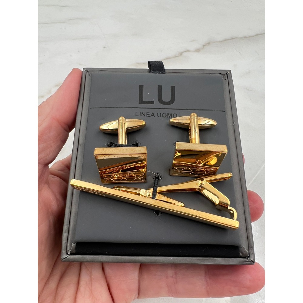 Linea Uomo Cufflink & Tie Bar Set Men's Gold Tone Geometric Etched NIB